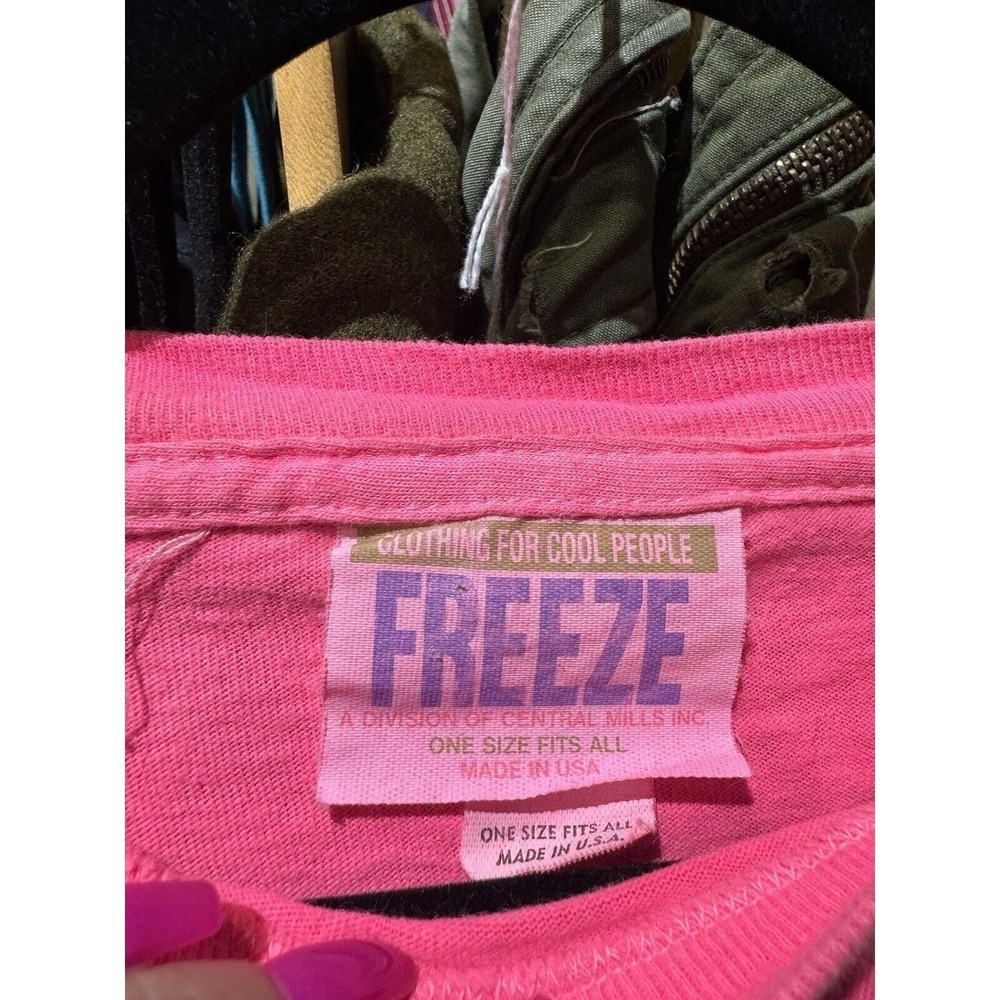 Vintage 90s Freeze Tag Paris France Hot Pink Crop Top OSFA - Picture 4 of 5